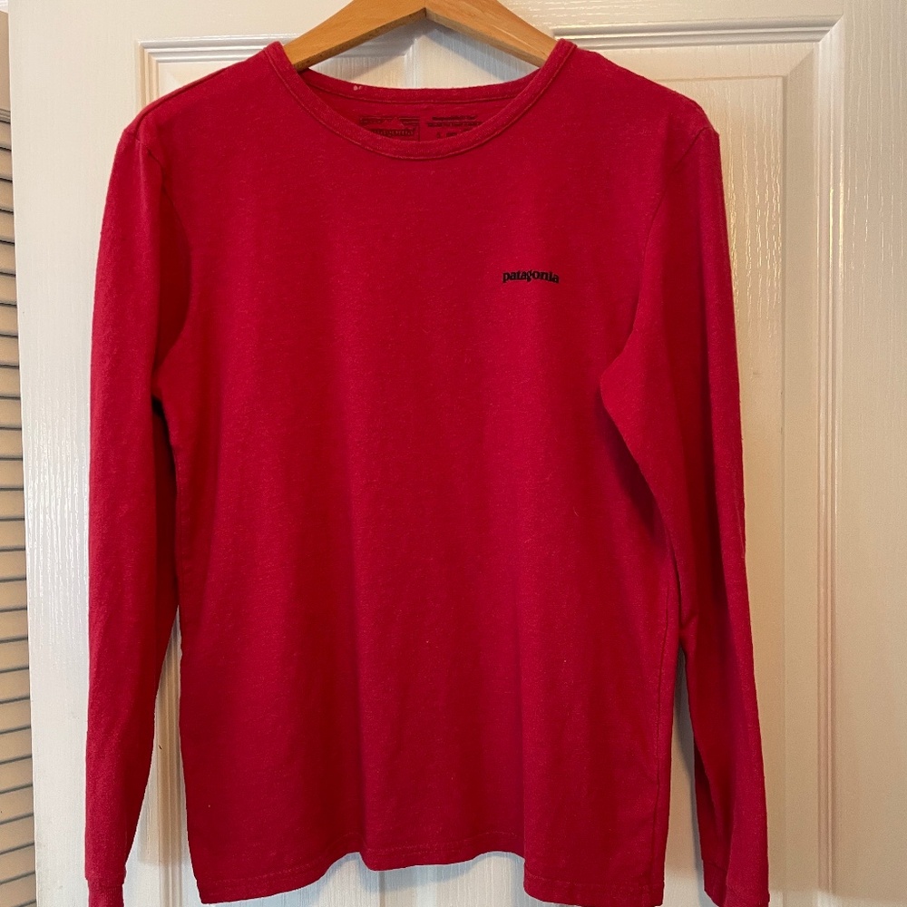 Patagonia long sleeve shirt M Red